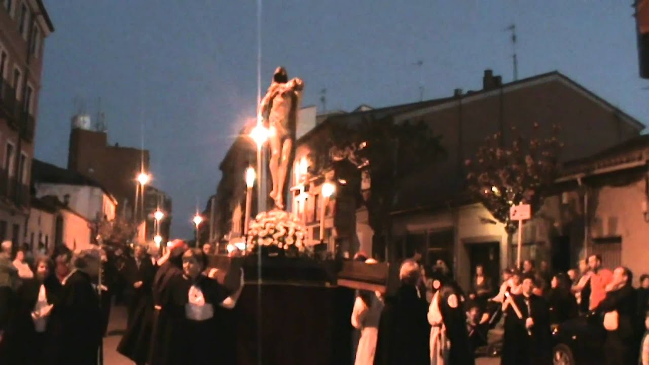 cristo en brazos de la muerte