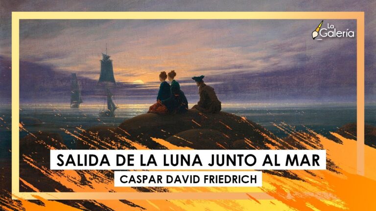 luna saliendo sobre el mar