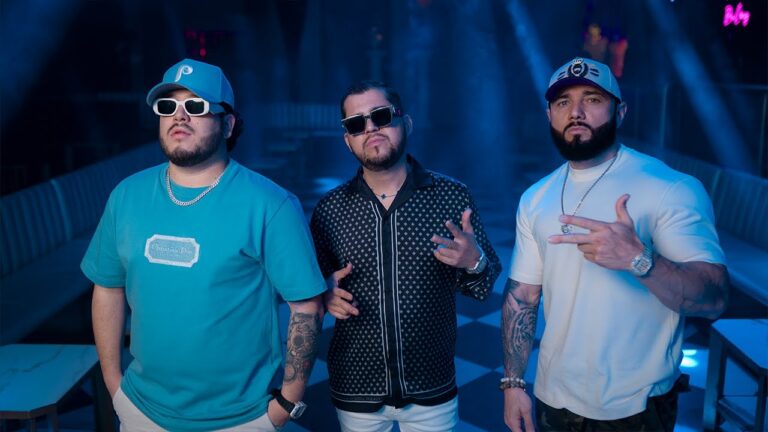 titan de la riqueza 300